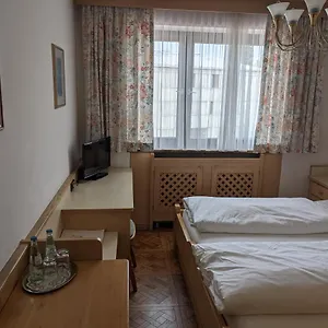 Neuwirt Hotel Zorneding